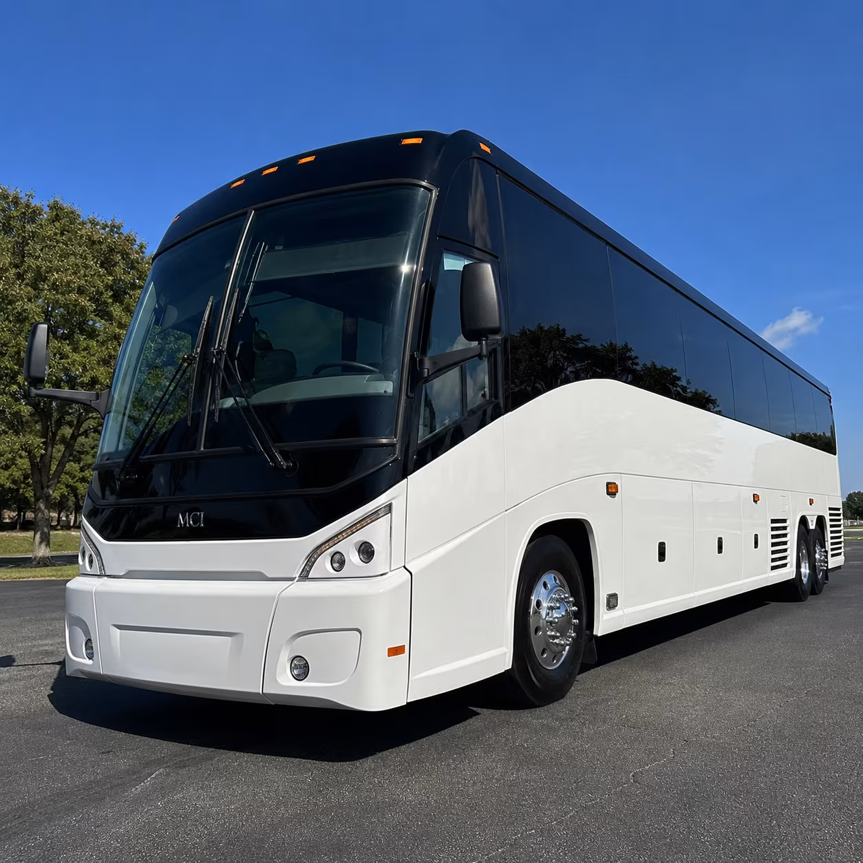 choosing a charter bus for la and orange county corporate runs